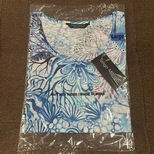 NWT Tango Mango Blue Floral Top with Cap Sleeves